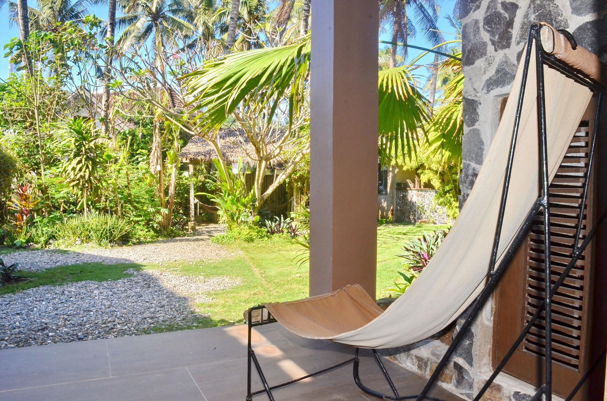Reef Retreat Resort Balabag  Luaran gambar