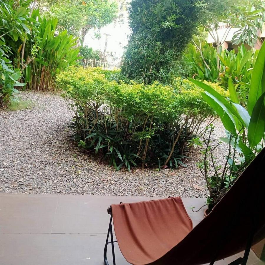 Reef Retreat Resort Balabag  Luaran gambar