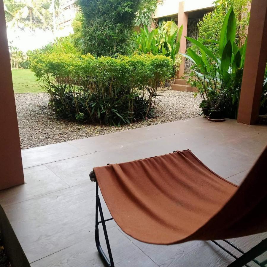 Reef Retreat Resort Balabag  Luaran gambar