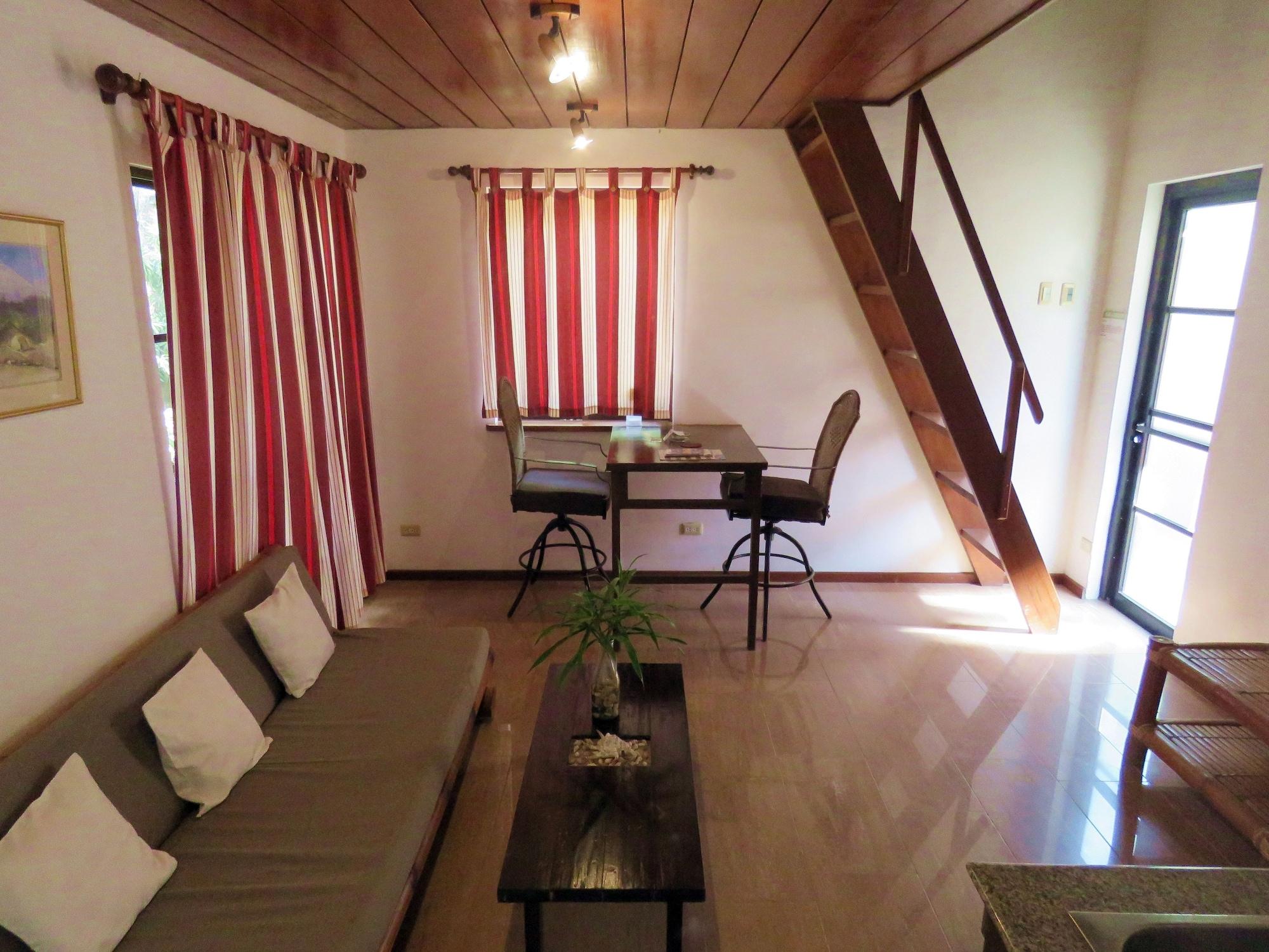 Reef Retreat Resort Balabag  Luaran gambar