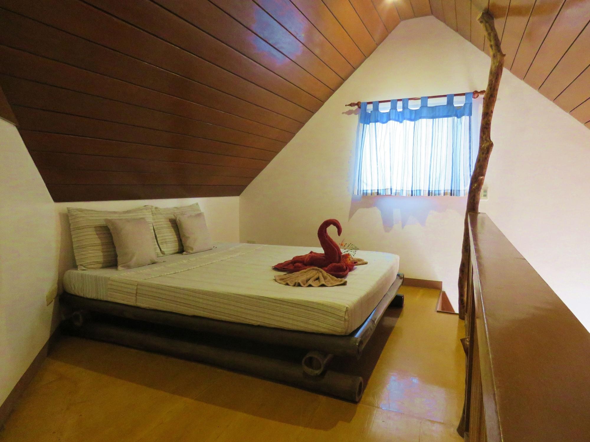 Reef Retreat Resort Balabag  Luaran gambar