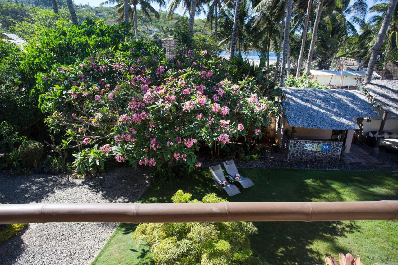Reef Retreat Resort Balabag  Luaran gambar